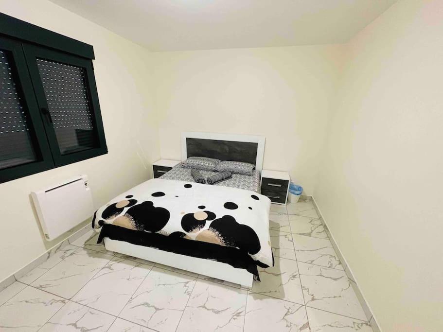 Masion Belle Vue Apartment Сарсел Екстериор снимка