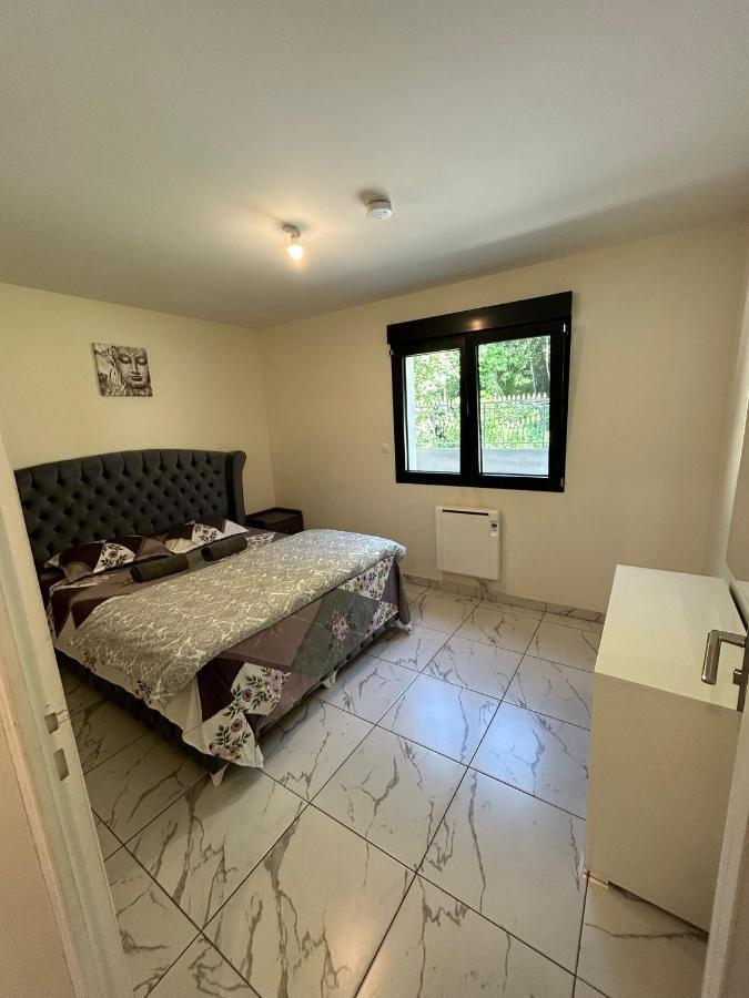 Masion Belle Vue Apartment Сарсел Екстериор снимка